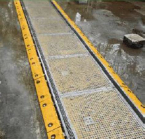 Automatic Flood Control Barrier